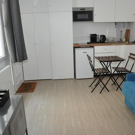 Faubourg Saint Martin Apartment Paris Bagian luar foto