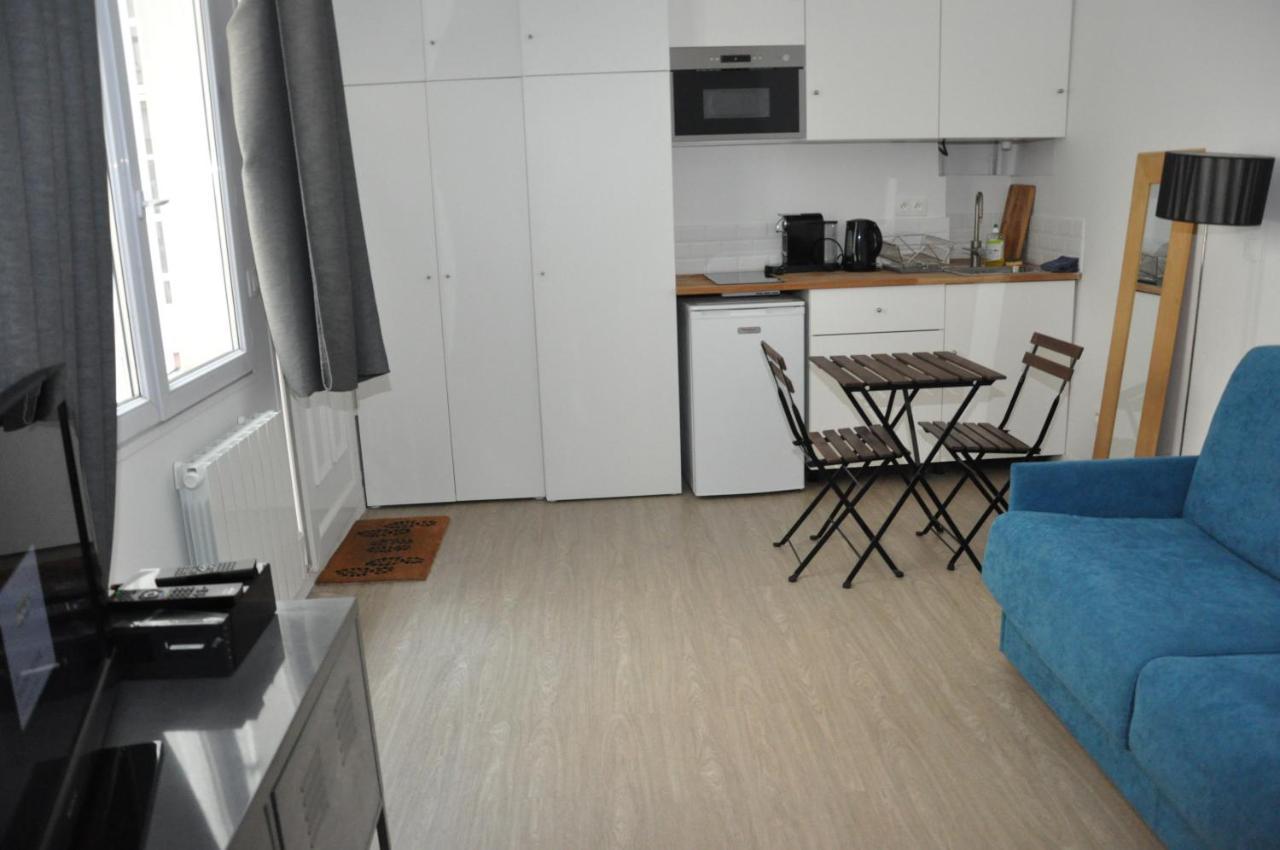 Faubourg Saint Martin Apartment Paris Bagian luar foto